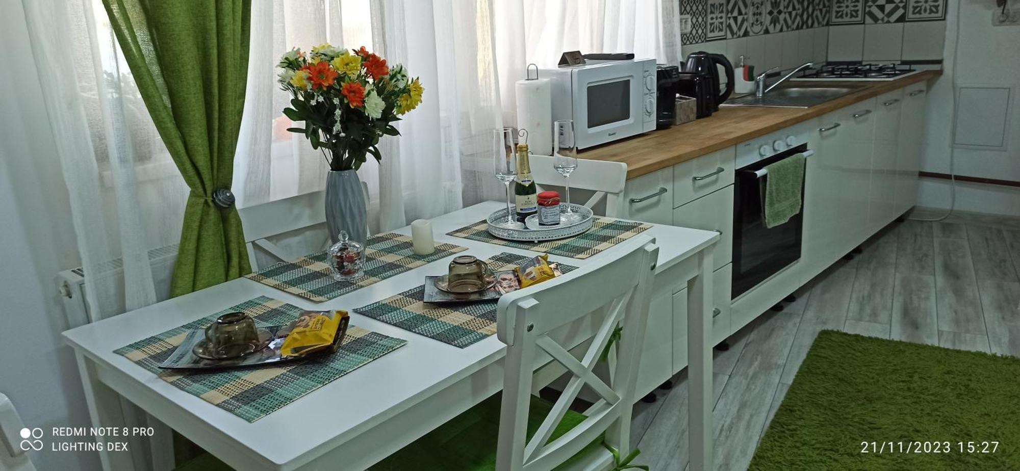 Comfortable Apartment University Square Букурещ Екстериор снимка