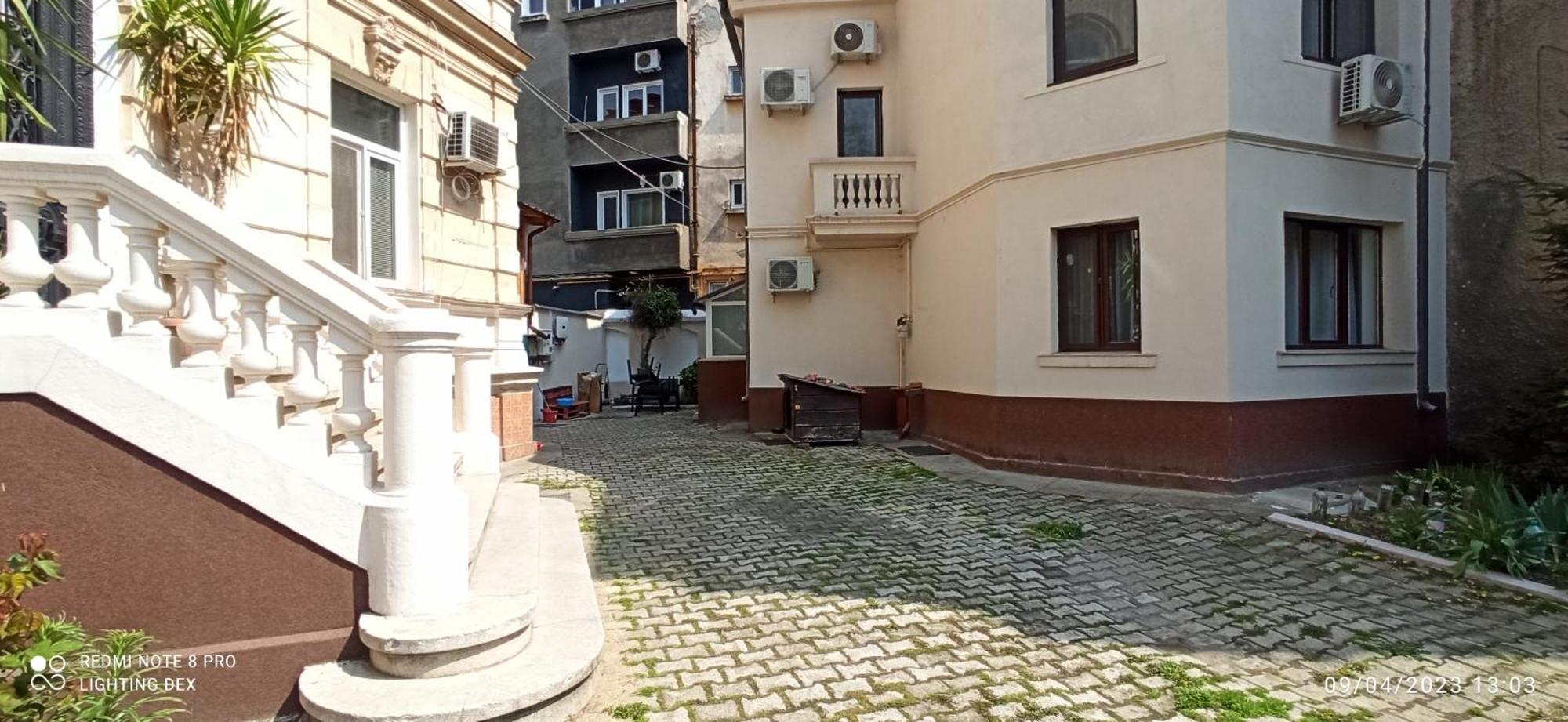 Comfortable Apartment University Square Букурещ Екстериор снимка